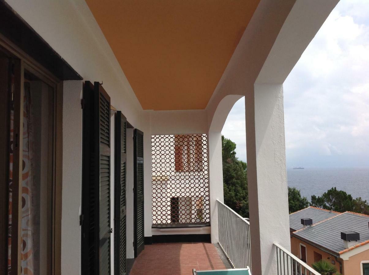 Appartamento Con Super Vista Sul Mare Arenzano Bagian luar foto